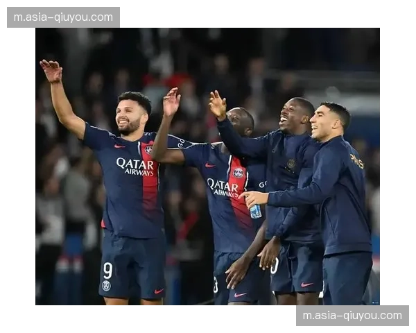 巴黎维蒂尼亚埃梅里中场组合,控球率与创造机会双优势 巴黎维蒂尼亚埃梅里中场组合,控球率与创造机会双优势